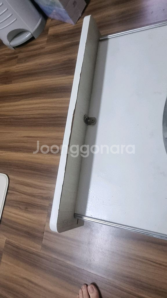 리센트 홈바 수납장 판매합니다.--3