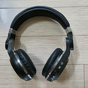 블루디오 블루투스 헤드셋(라디오 sd카드 통화 가능)