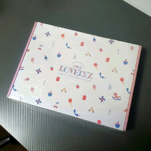 러블리즈 2017 시즌그리팅