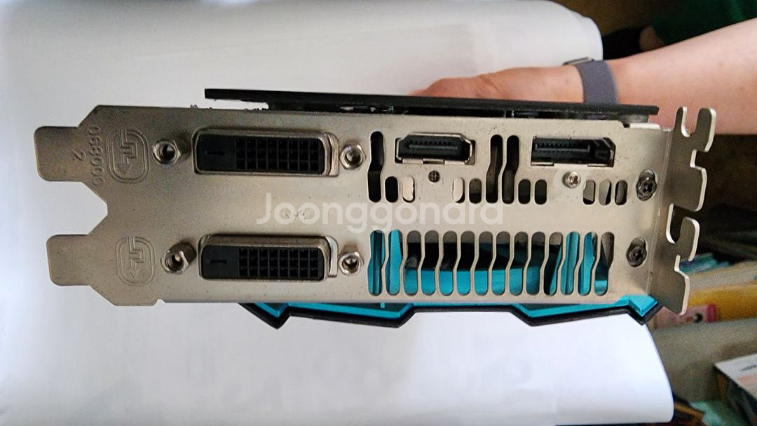 사파이어 R9 290 Vapor-X 4G 그래픽 카드--4