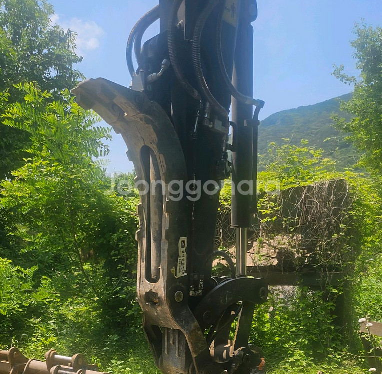 현대 HW65 23년식 집게 더블 타이어 굴삭기--5