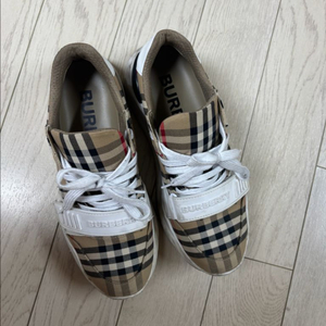 버버리 체크 스니커즈 260~265