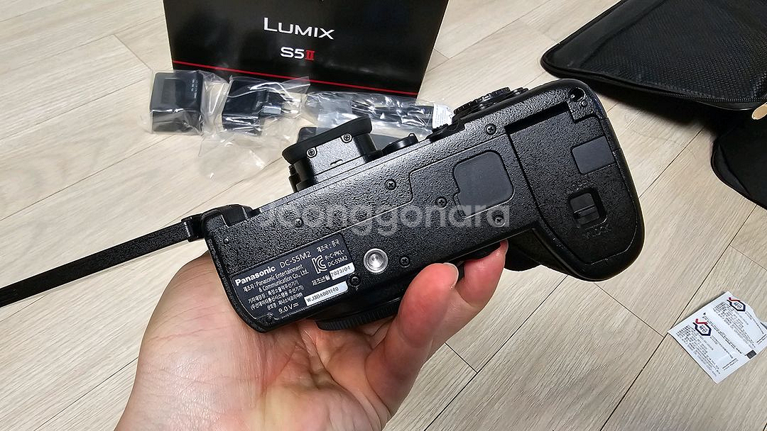 LUMIX S5M2 + 20-60mm 렌즈킷 추가 배터--5