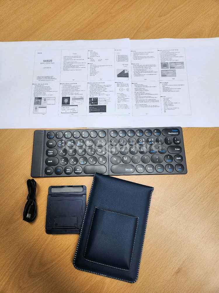 아이노트 XK802B 블루투스 접이식 키보드--0