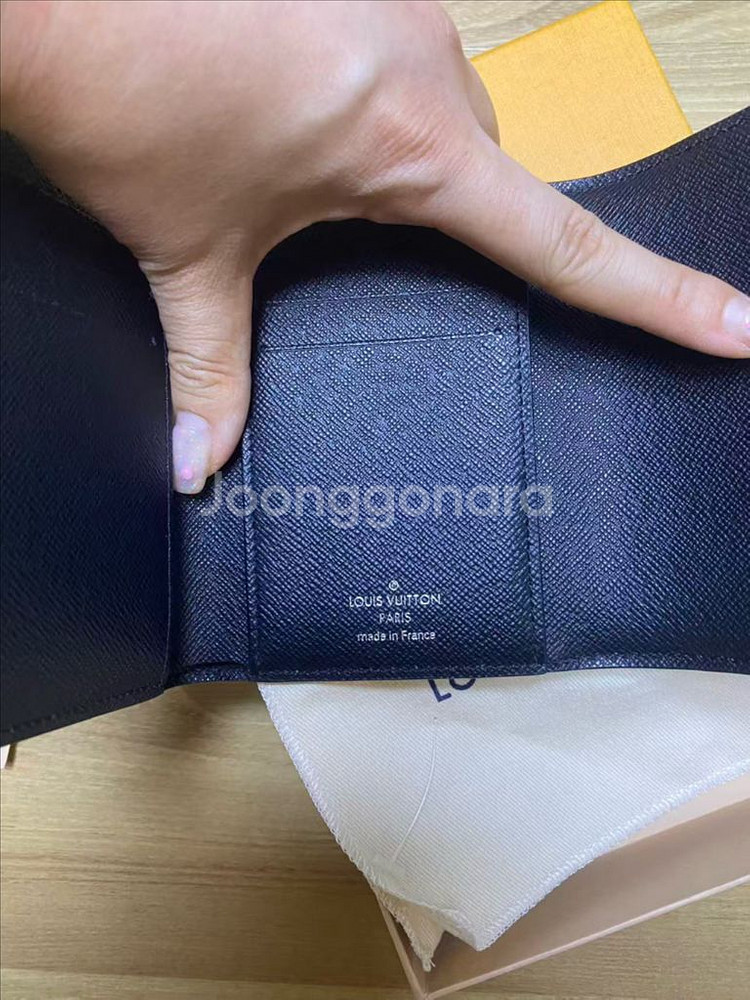 (정품)루이비통 반지갑--1