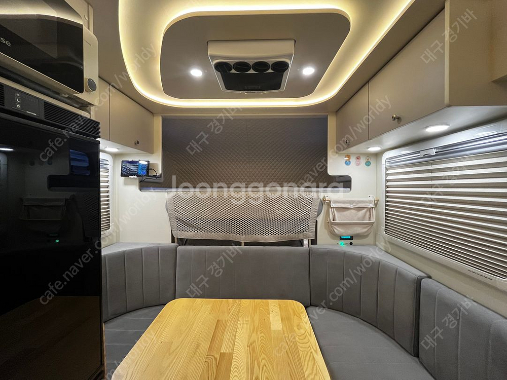 [개인] 수시아캠핑카 / 풀옵션 / 2022년 출고 /--3