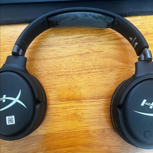 HyperX Cloud Orbit S 헤드셋(수리용)
