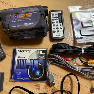 Sony (쏘니) 핸디캠 DCR-DVD755 판매합니다