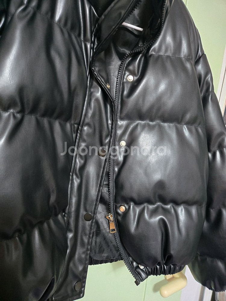 블랙 숏 패딩--3