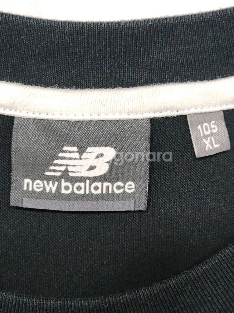 (XL) 뉴발란스 반팔티 블랙 프린팅 티셔츠 라운드--2