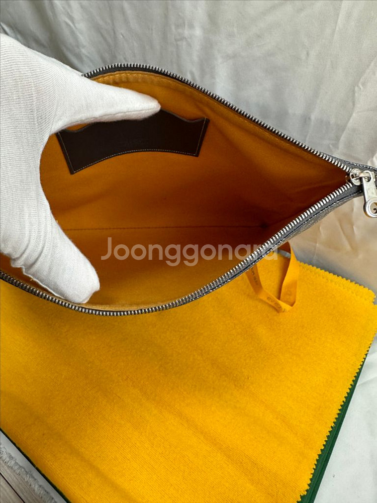 [신세계백화점] 고야드 스페셜컬러 그레이 클러치 MM--3