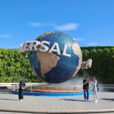 유니버셜 스튜디오 입장권,패스권 2개씩 팔아요