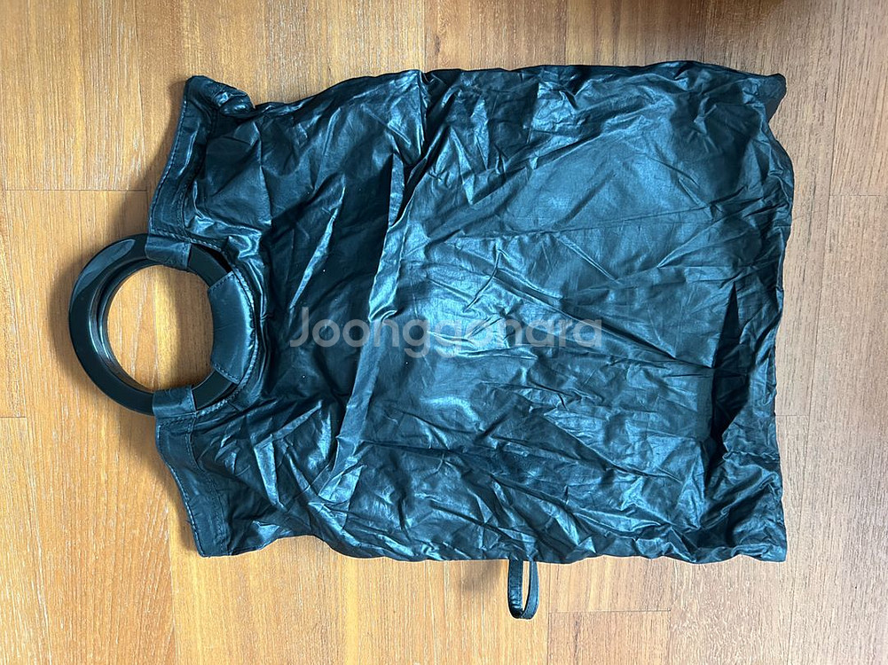 디젤 스터드 장식 정품 가방--3
