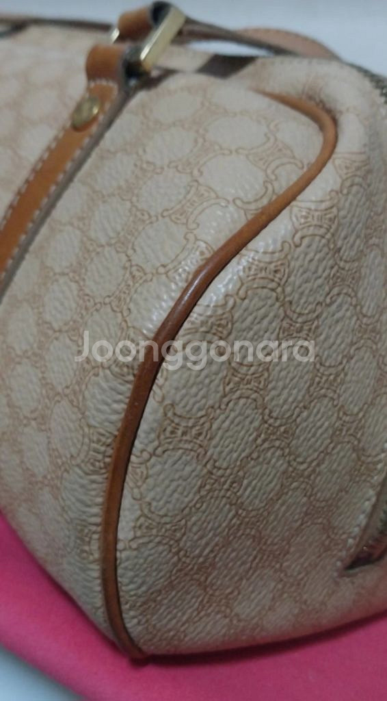 (중고)셀린느 블루종 토트백 팝니다.--6