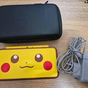 뉴닌텐도 2DS XL 피카츄 에디션 (포켓몬 은, 뱅크