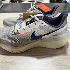 나이키 줌 스트럭쳐 25 러닝화 270 새상품
