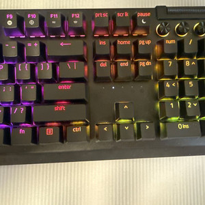 레이저 블랙위도우 V4 Pro 풀배열