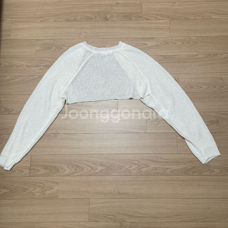 크롭 볼레로 가디건(아이보리). 하몽마켓 에이블리--4