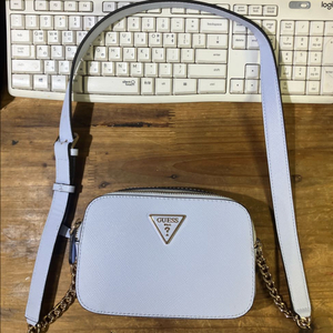 (민트)(무료배송)게스 guess 핸드백