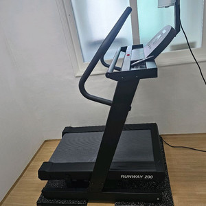 홈짐)런웨이200 마이마운틴 워킹머신