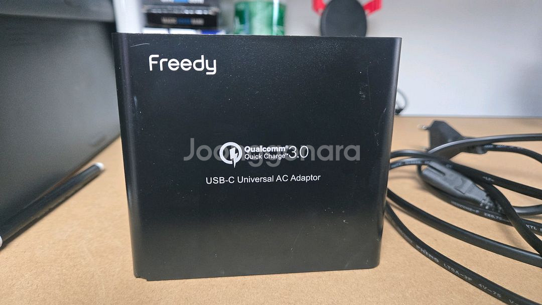 Freedy 80W 멀티 충전기--0