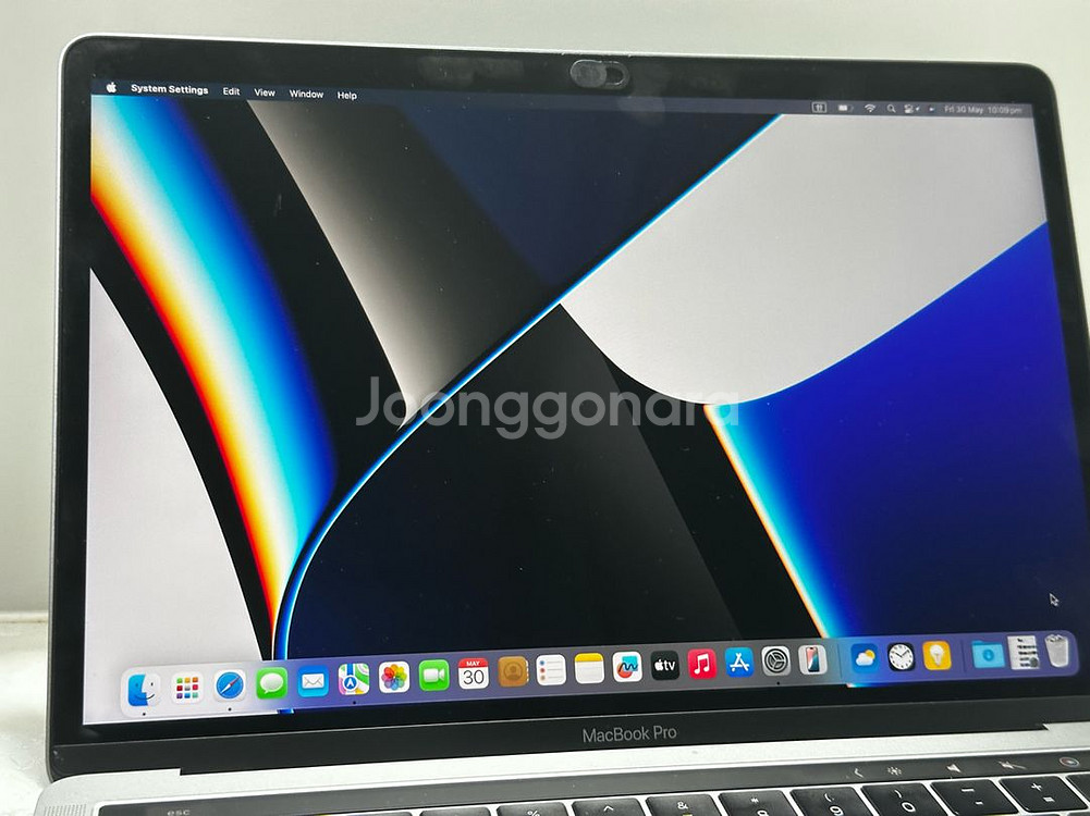 맥북 프로 2019 13인치 16gb SSD 512gb--1