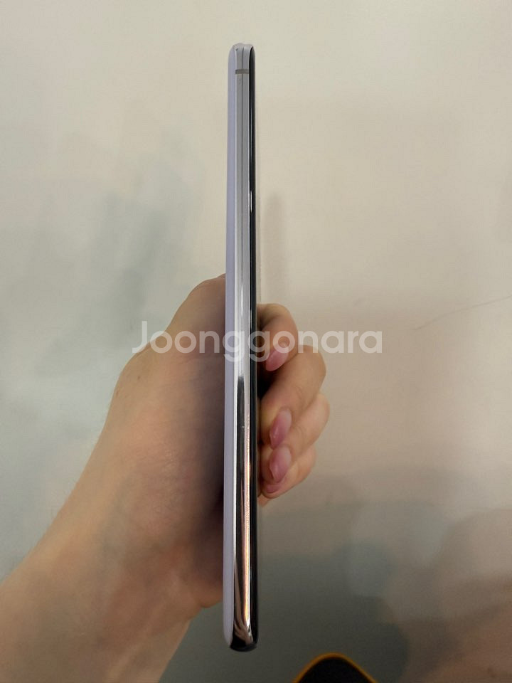 갤럭시퀀텀2 128GB 바이올렛/ Y811--6