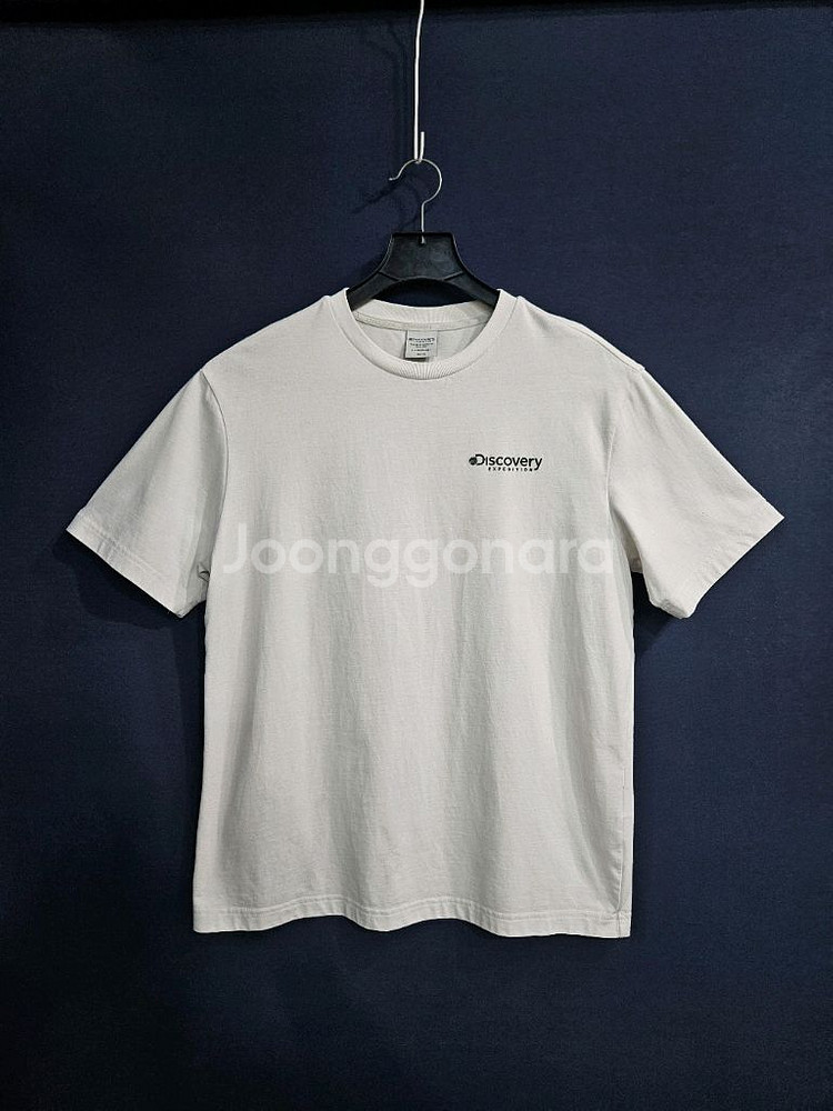 디스커버리 아이보리컬러 남성 오버핏 95 반팔티--0