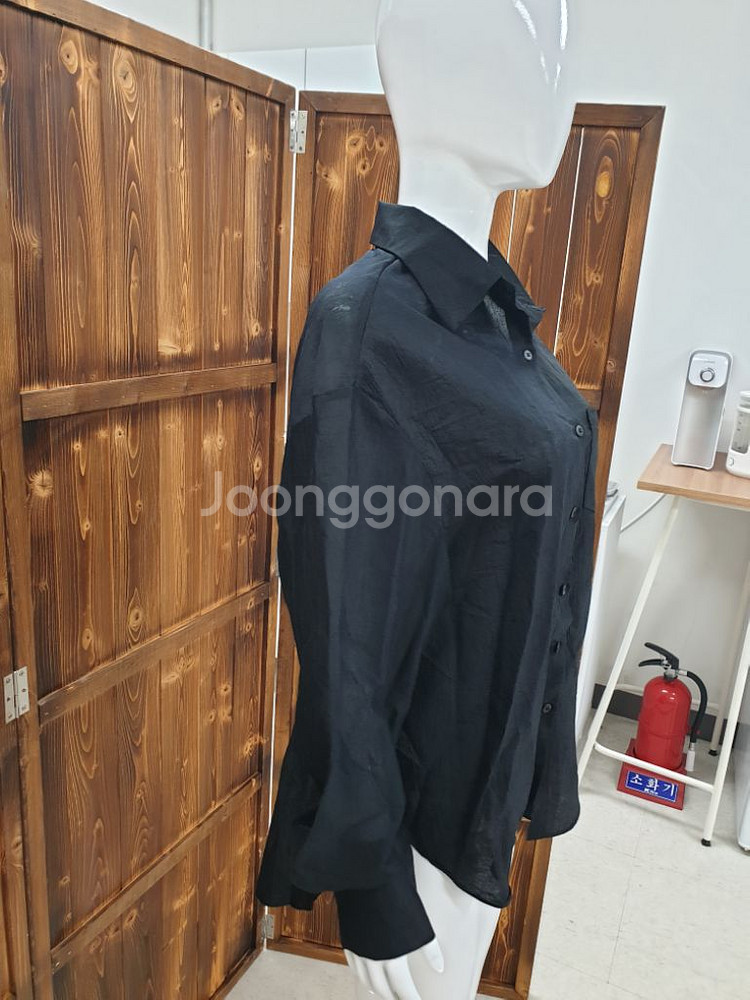 여성 루즈핏 블랙 포인트 롱 트임 시스루 편안한 패션--3