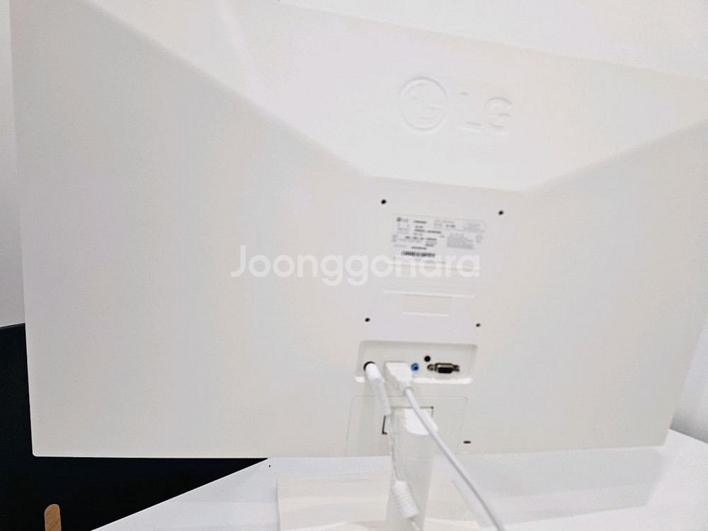 LG 27MN430HW 27인치 IPS 모니터 팝니다!--1