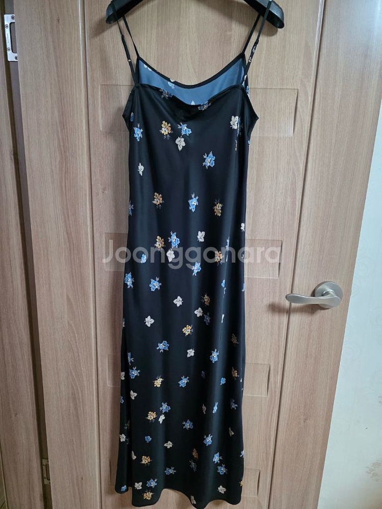 (새상품)바네사브루노아떼 플라워 롱 원피스 38--0