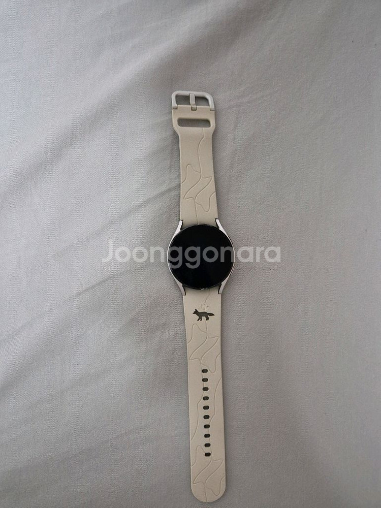 갤럭시 워치4 메종키츠네 에디션--0