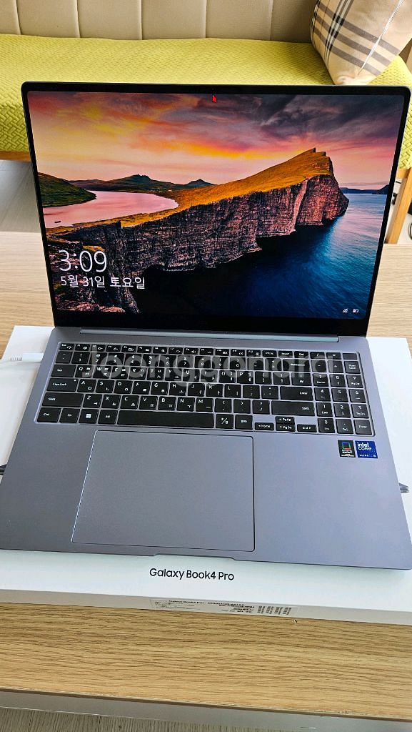 갤럭시북4프로 램16G ssd512G(윈도우11포함)--0