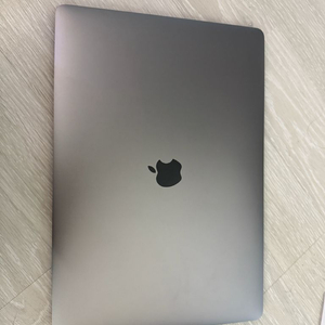 맥북프로 cto끝판왕 i9 32g 1tb vega20