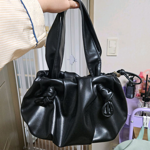 가방 정리 합니다