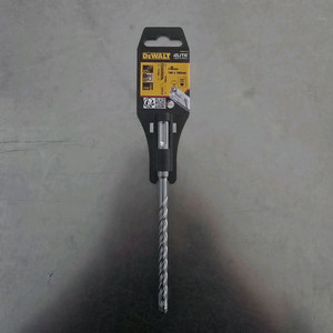 디월트 DT8923 함마드릴비트 8*160*100 네날