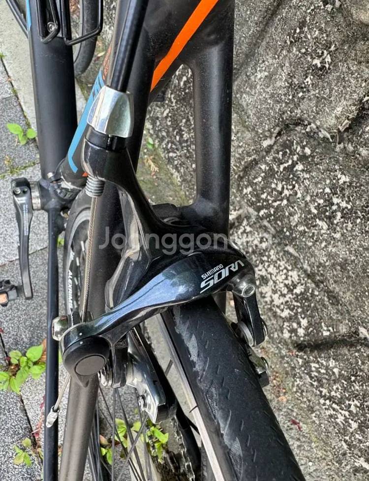 첼로 로드 자전거 팝니다 원가 70만원 대--2