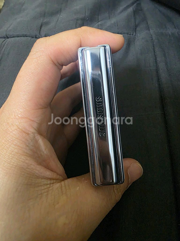 주말특가 갤럭시 Z 플립4 512GB 블루 팝니다--2