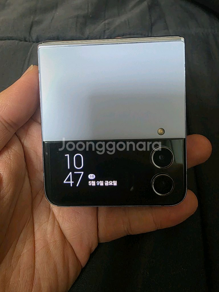 주말특가 갤럭시 Z 플립4 512GB 블루 팝니다--7