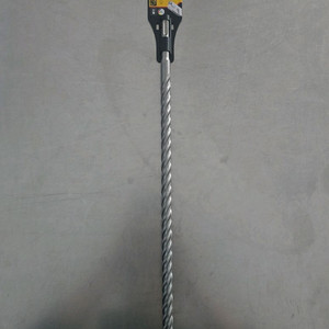 디월트 DT8942 함마드릴비트 14*460*400네날