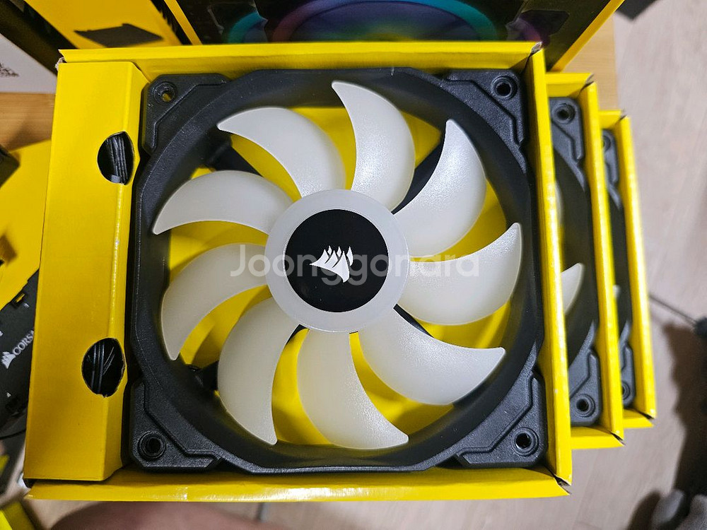커세어 LL120 RGB 팬 새상품--2
