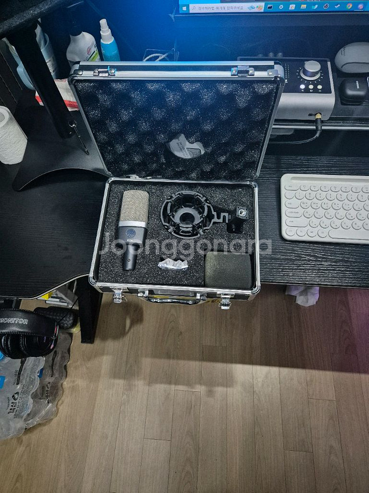 akg c214 마이크--0