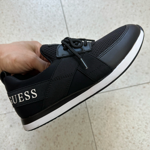 게스 wglook 블랙 스니커즈 단화 240