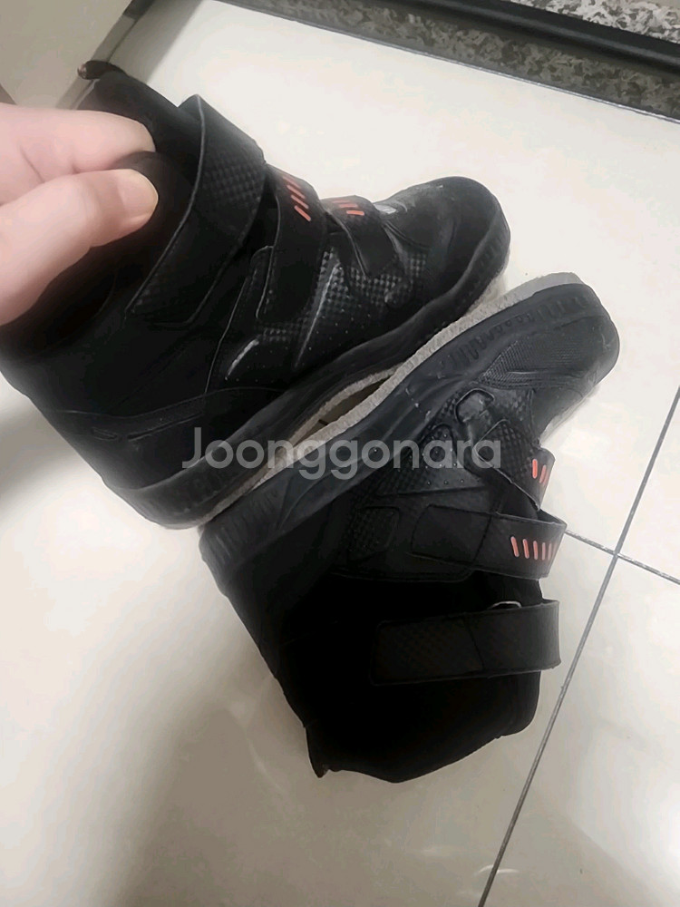 메가티스 방한화 270 팝니다--2
