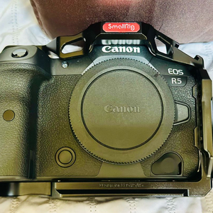 캐논 카메라 DSLR R5 + 렌즈 2개 + 부속품