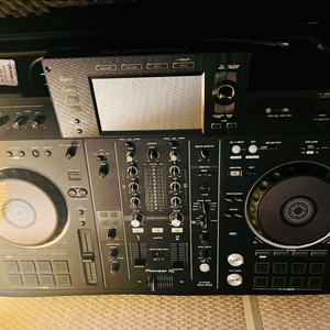 Pioneer XDJ-RX2(+덱세이버,장비케이스 등)