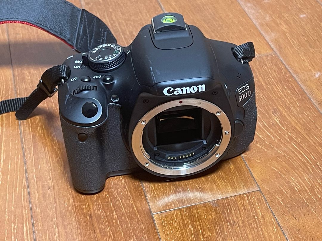 캐논 eos 600d + 렌즈 2개 + 풀구성품--0