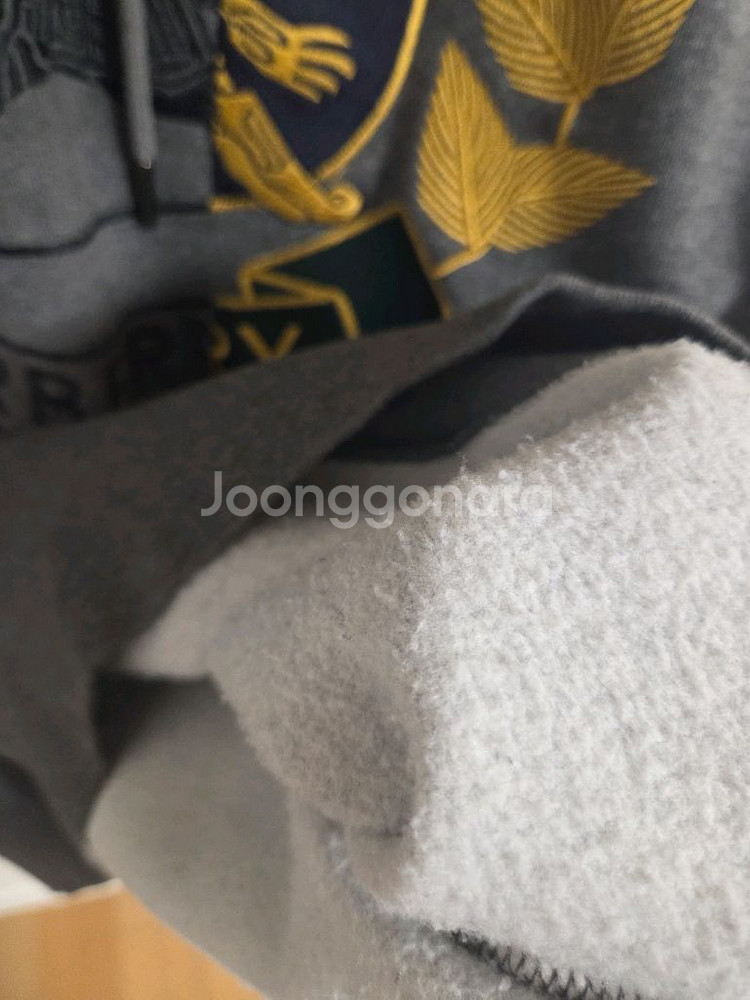 정품 버버리 남자후드 그레이 컬러 L/G(100~105--9