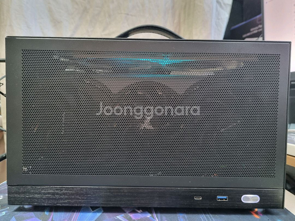 9600x + 5070ti ITX 완본체 팝니다.--2