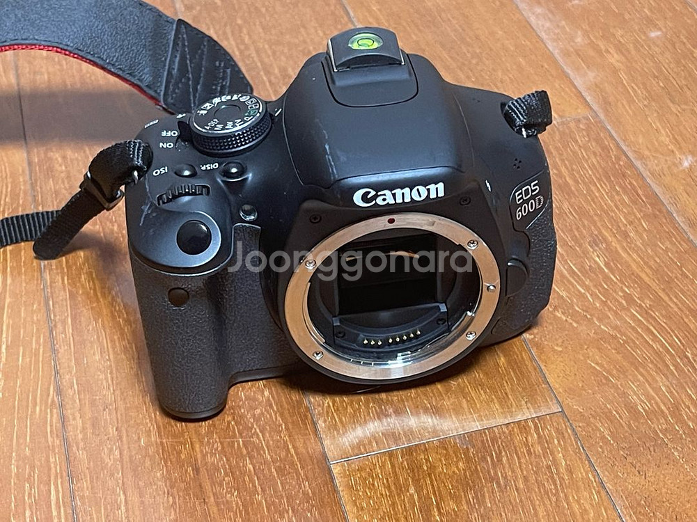 캐논 eos 600d+렌즈 2개+기타 구성품--0